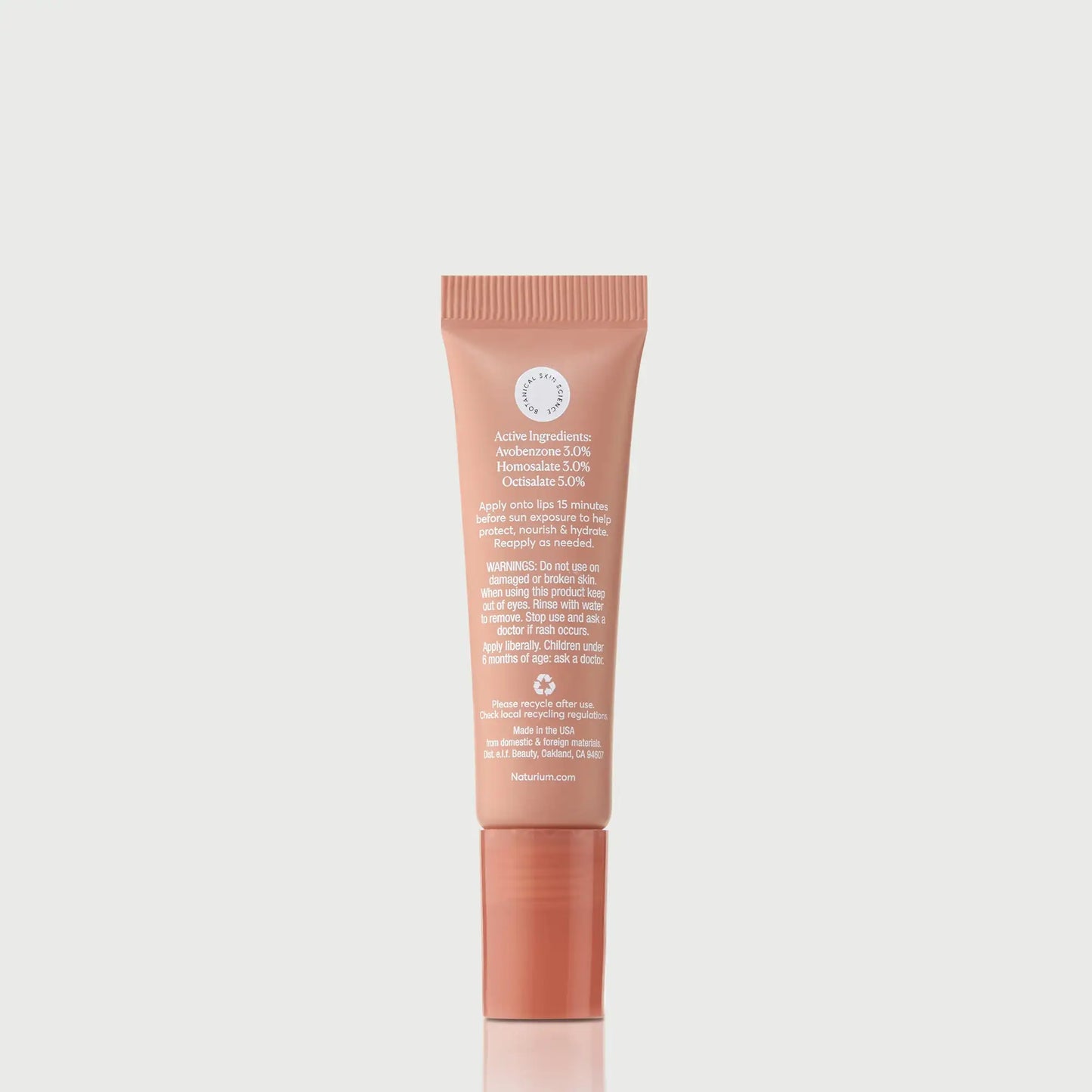 phyto-glow-lip-balm-spf-45-getaway-s4 NATR-10126_PhytoGlow_SPF_Getaway_primary_capon_back_bonebkgd_1.webp