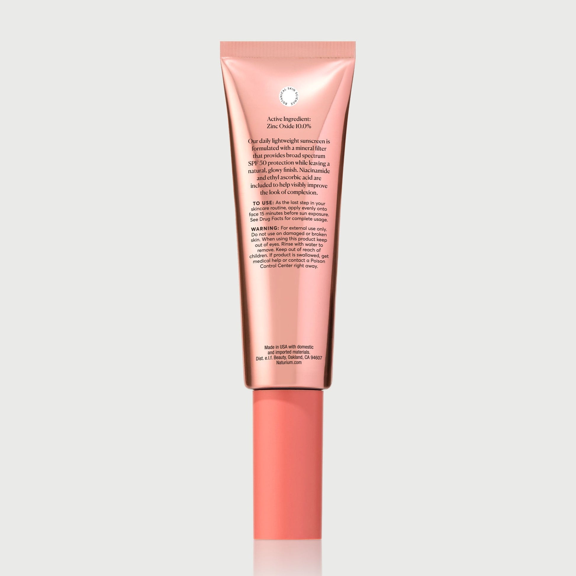 dew-glow-moisturizer-mineral-spf-50-t6 NATR-10163_Dew-Glow-Moisturizer-Mineral-SPF_back_capon-bonebkgd_a99e231e-ca92-4014-addb-f1e7b794e9ab.jpg