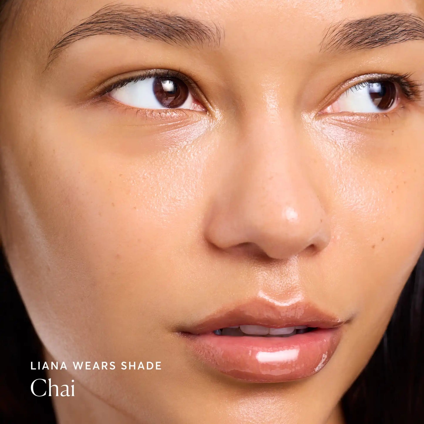 phyto-glow-lip-balm-chai-l6 NATR-60111-Alt-Images-Phyto-Glow-Lip-Balm-Chai-04.webp