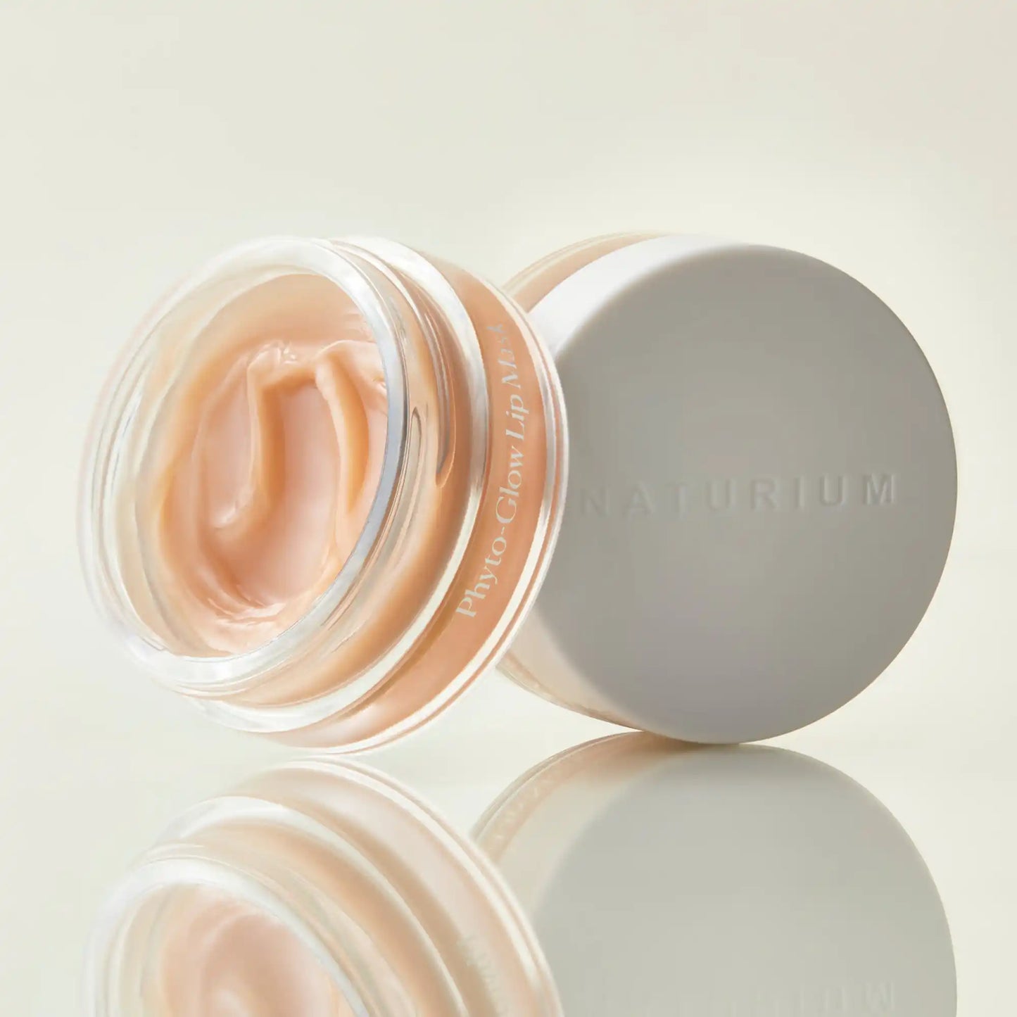 phyto-glow-lip-mask-t5 phyto-lipmask_0607-crop.webp