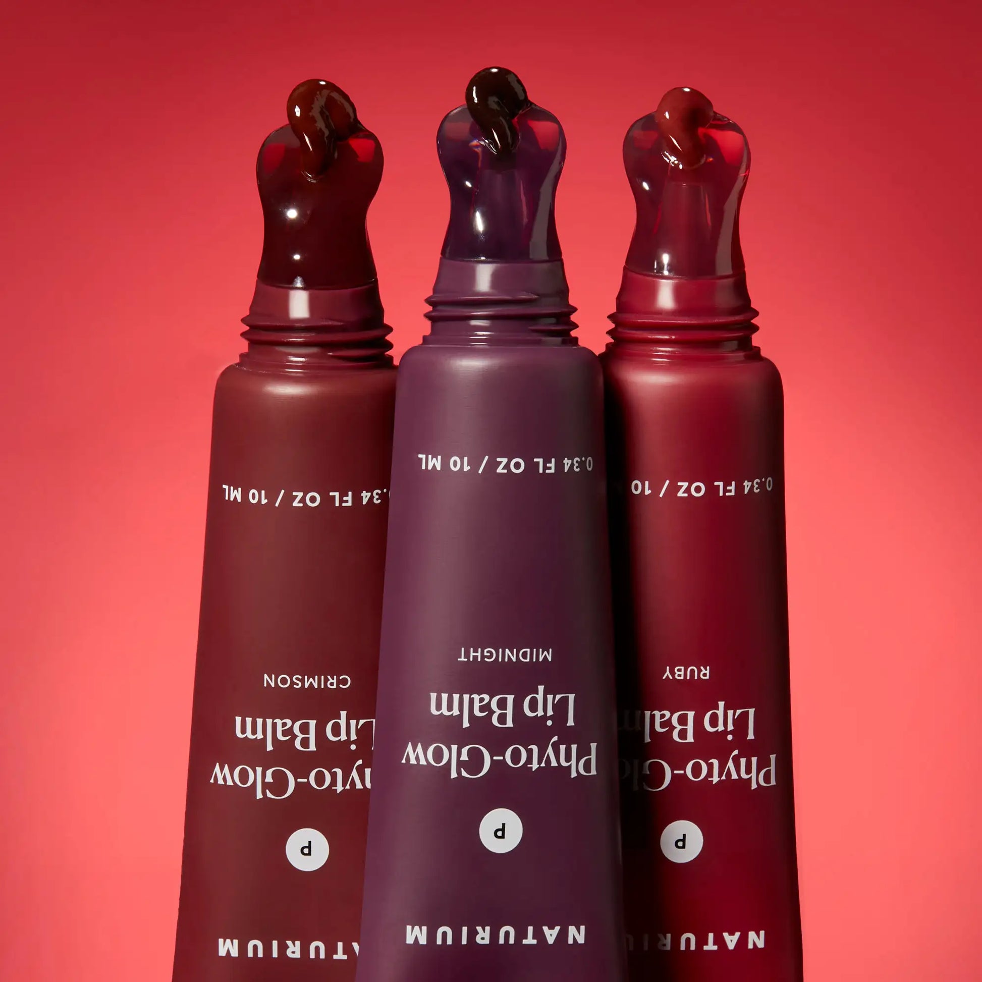 phyto-glow-lip-balm-crimson-l6 phytoglow-moody_6357-crop_1_e73a7054-8061-4f72-8a58-c0111f6fcffa.webp